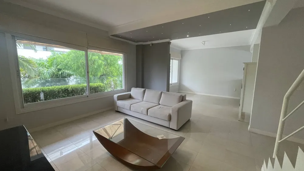 Casa, 3 quartos, 220 m² - Foto 2