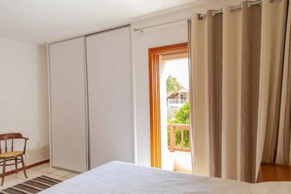 Casa, 4 quartos, 280 m² - Foto 3