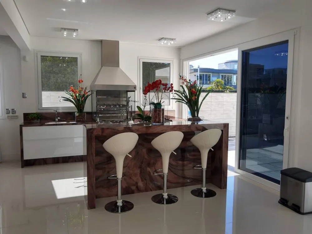 Casa, 4 quartos, 800 m² - Foto 1