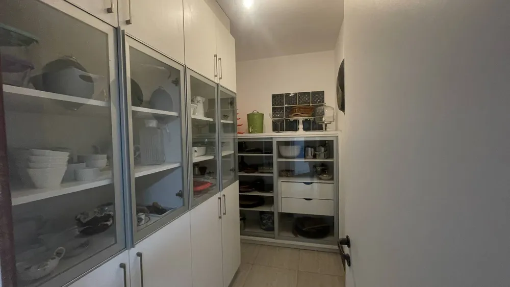 Casa, 6 quartos, 232 m² - Foto 11