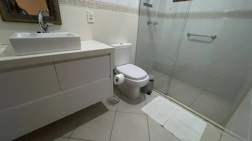 Casa, 6 quartos, 232 m² - Foto 4