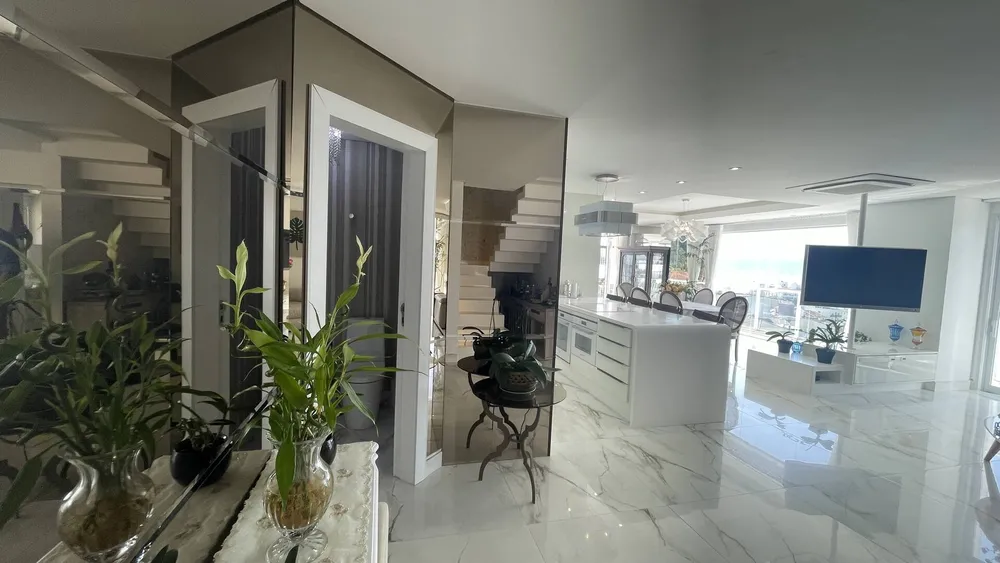 Apartamento, 4 quartos, 280 m² - Foto 1