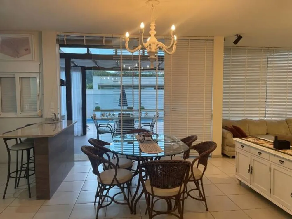 Casa, 4 quartos, 258 m² - Foto 16