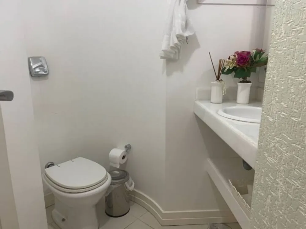 Casa, 4 quartos, 258 m² - Foto 9