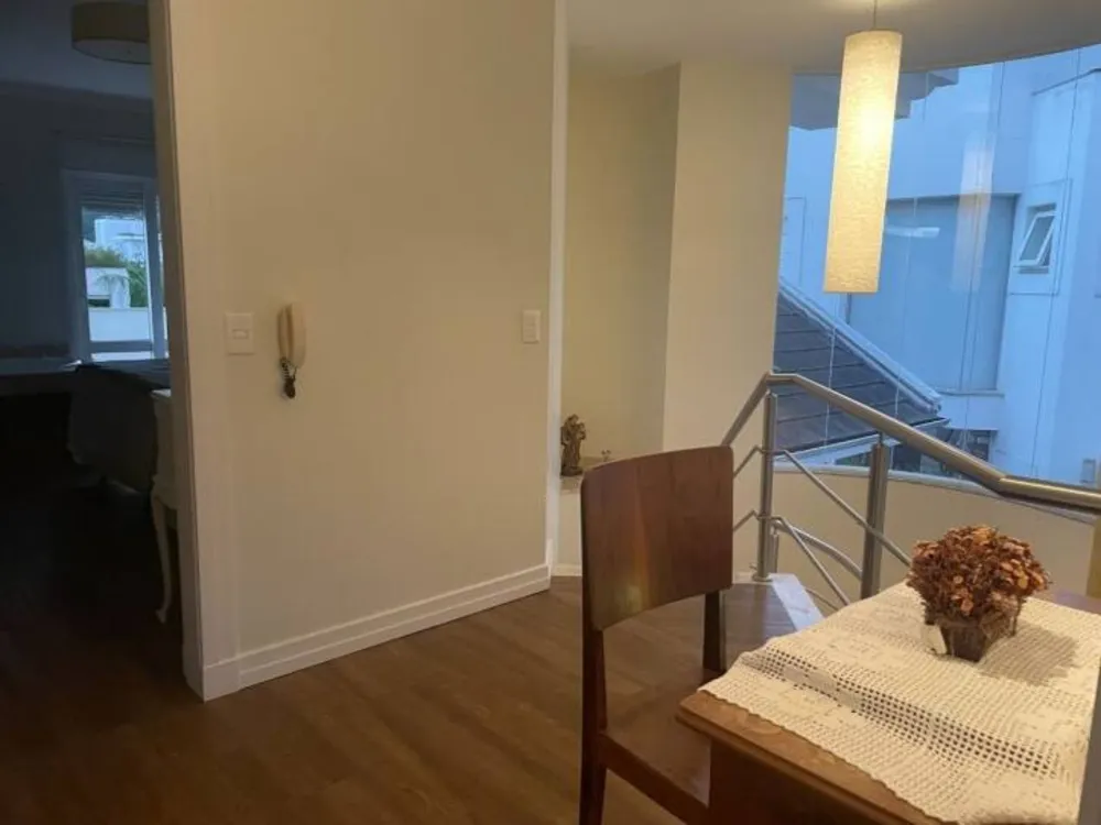 Casa, 4 quartos, 258 m² - Foto 4