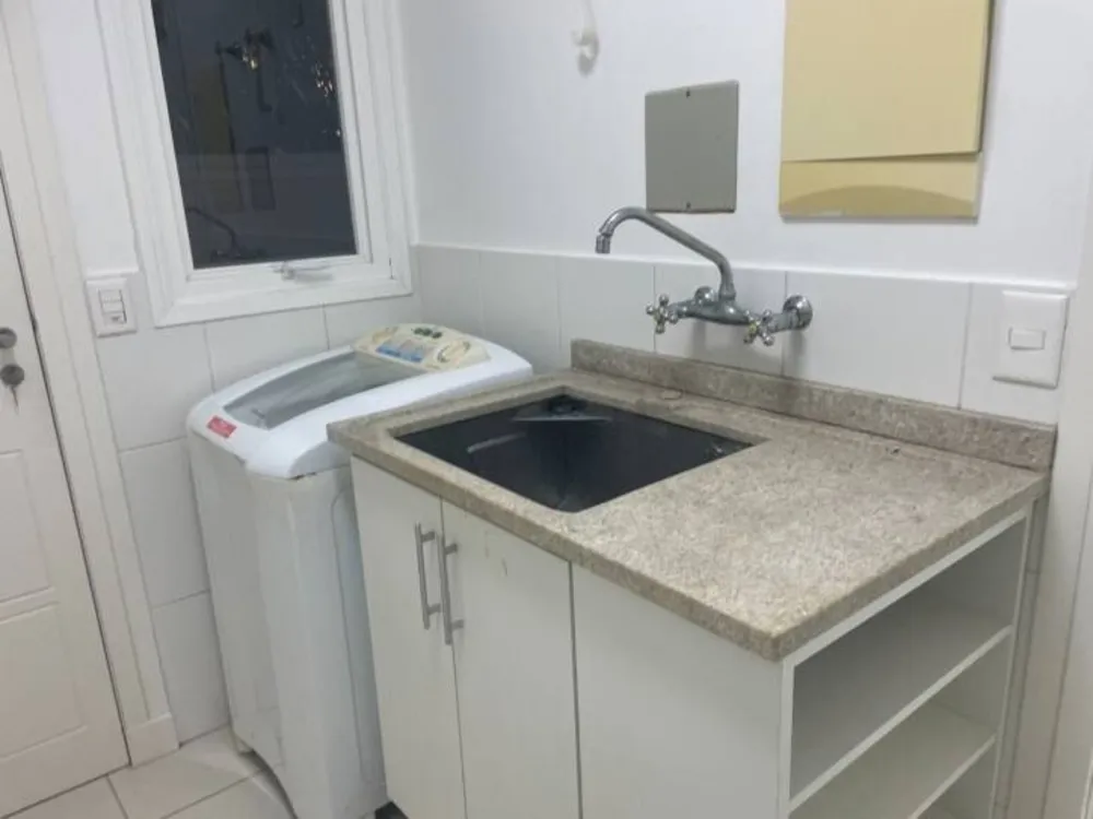 Casa, 4 quartos, 258 m² - Foto 2