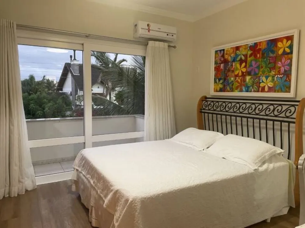 Casa, 4 quartos, 258 m² - Foto 6