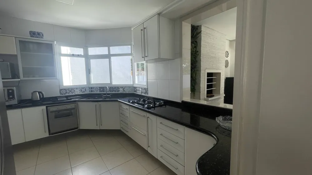 Casa, 4 quartos, 320 m² - Foto 3