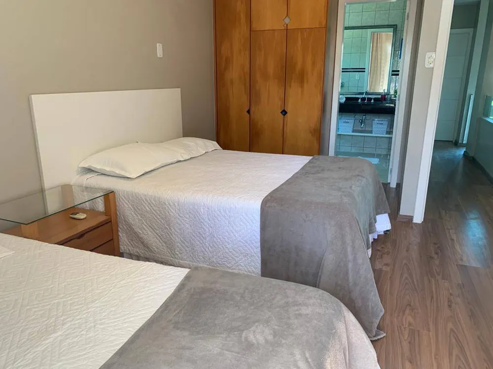 Casa, 6 quartos, 380 m² - Foto 13