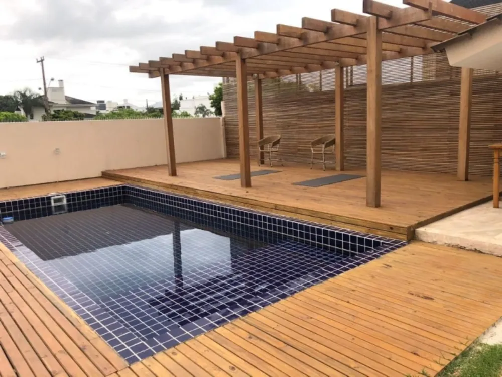Casa, 3 quartos, 220 m² - Foto 1