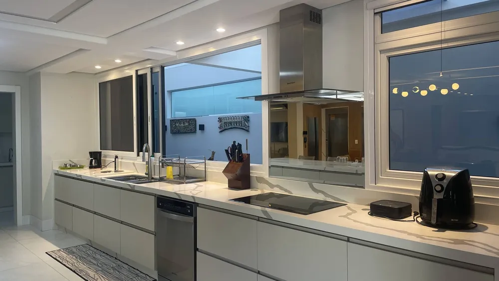 Casa, 5 quartos, 536 m² - Foto 1