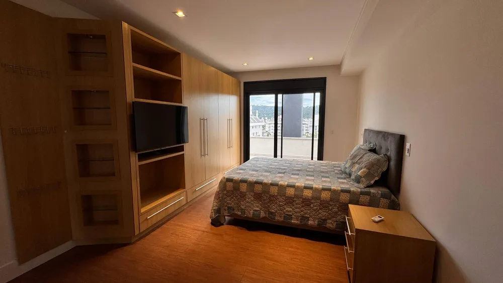 Apartamento, 4 quartos, 245 m² - Foto 2