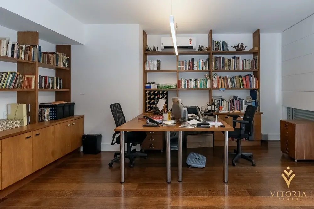 Apartamento, 3 quartos, 270 m² - Foto 2