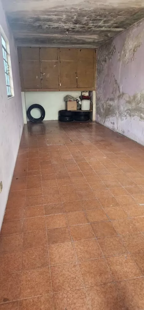 Casa à venda com 3 quartos, 300m² - Foto 4