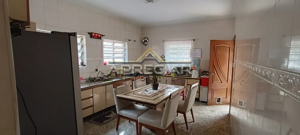 Casa, 4 quartos, 250 m² - Foto 11