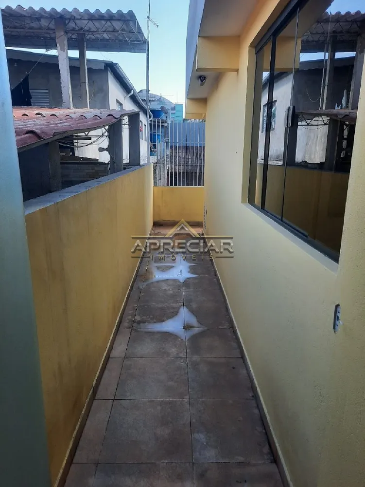 Casa, 3 quartos, 240 m² - Foto 11