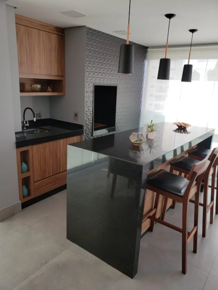 Apartamento, 4 quartos, 249 m² - Foto 1