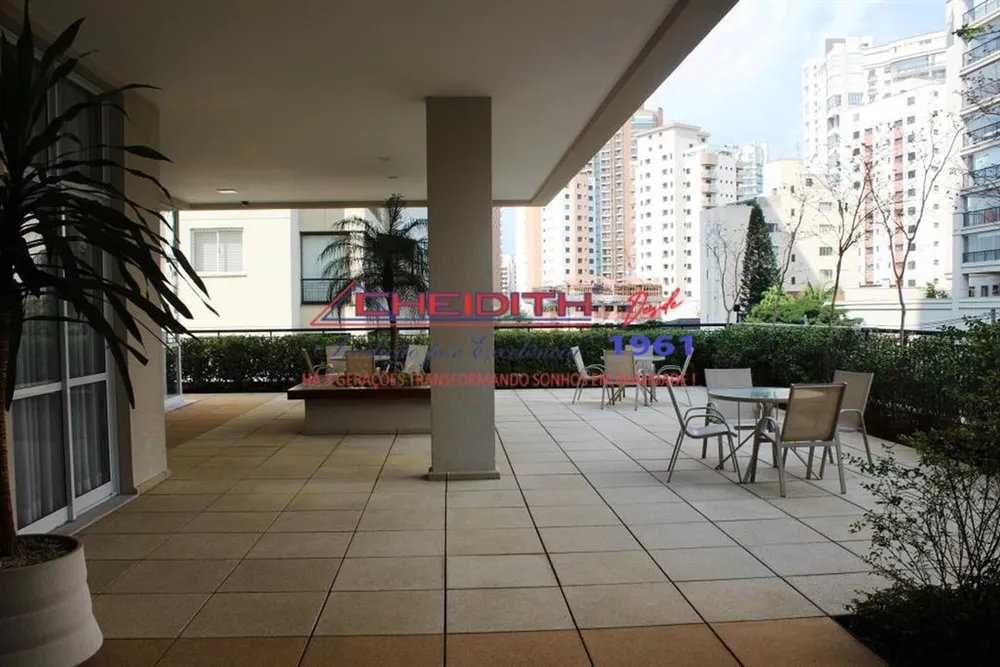 Apartamento, 3 quartos, 250 m² - Foto 8
