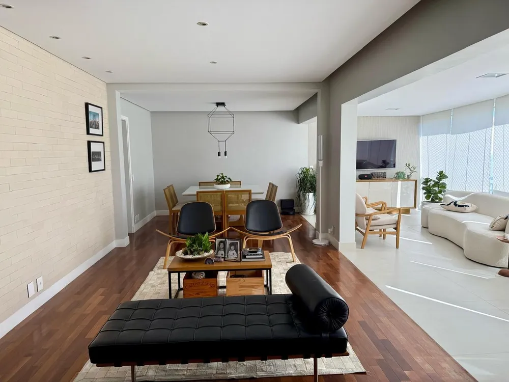 Apartamento, 3 quartos, 172 m² - Foto 1