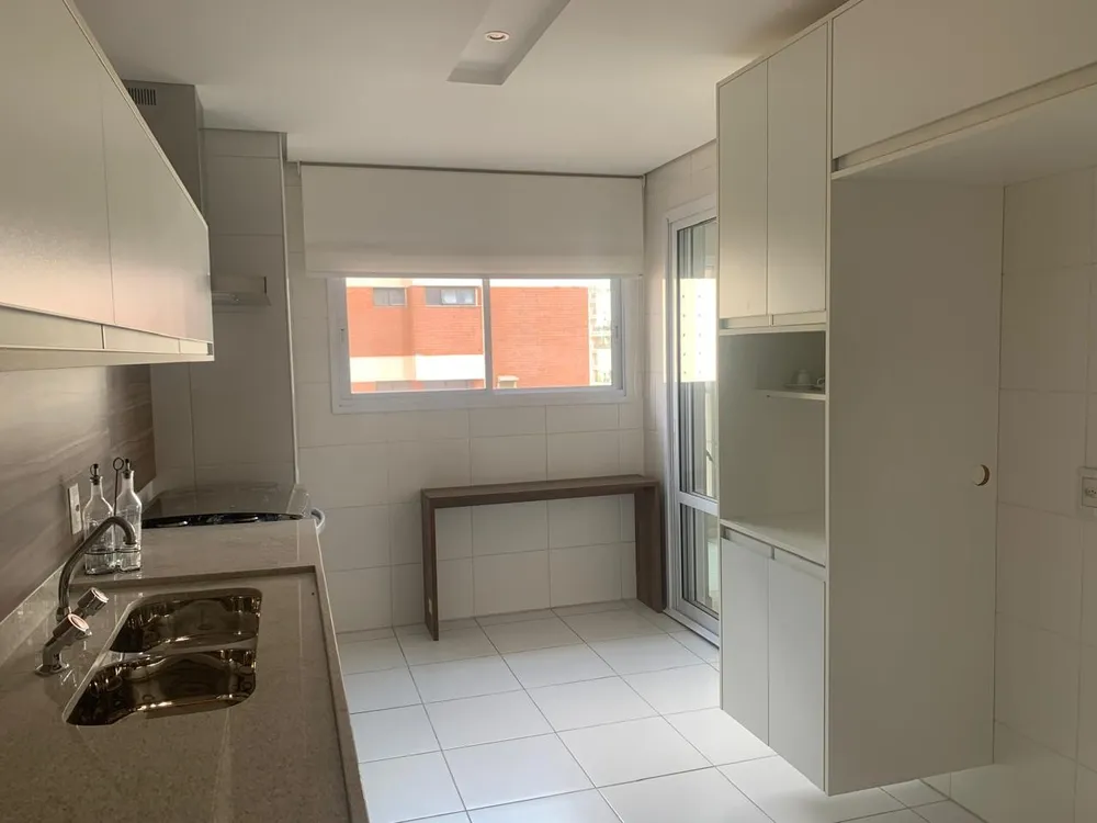 Apartamento, 4 quartos, 270 m² - Foto 1