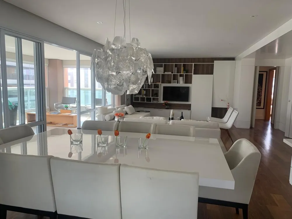 Apartamento, 4 quartos, 270 m² - Foto 2