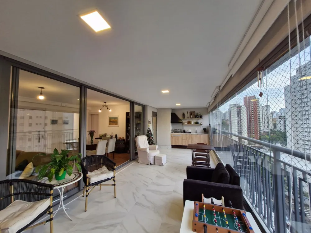 Apartamento, 3 quartos, 144 m² - Foto 1