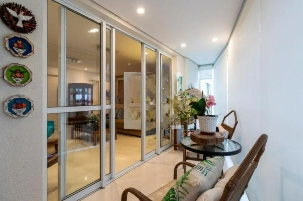 Apartamento, 3 quartos, 170 m² - Foto 1