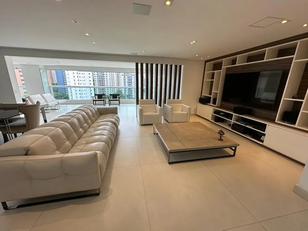 Apartamento, 4 quartos, 268 m² - Foto 1