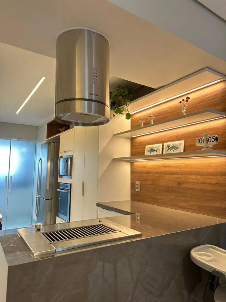Apartamento, 3 quartos, 140 m² - Foto 2
