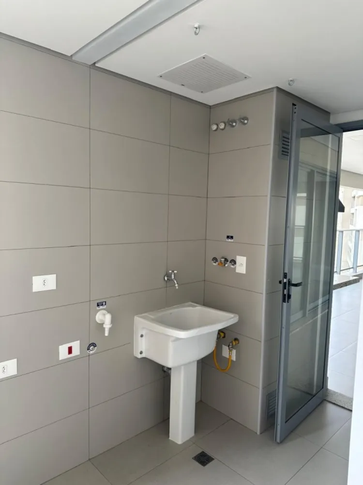 Apartamento, 3 quartos, 114 m² - Foto 1
