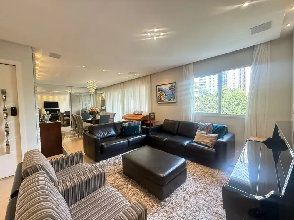 Apartamento, 3 quartos, 143 m² - Foto 1