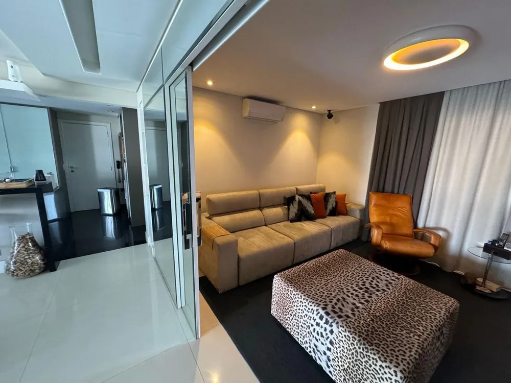 Apartamento, 3 quartos, 194 m² - Foto 1