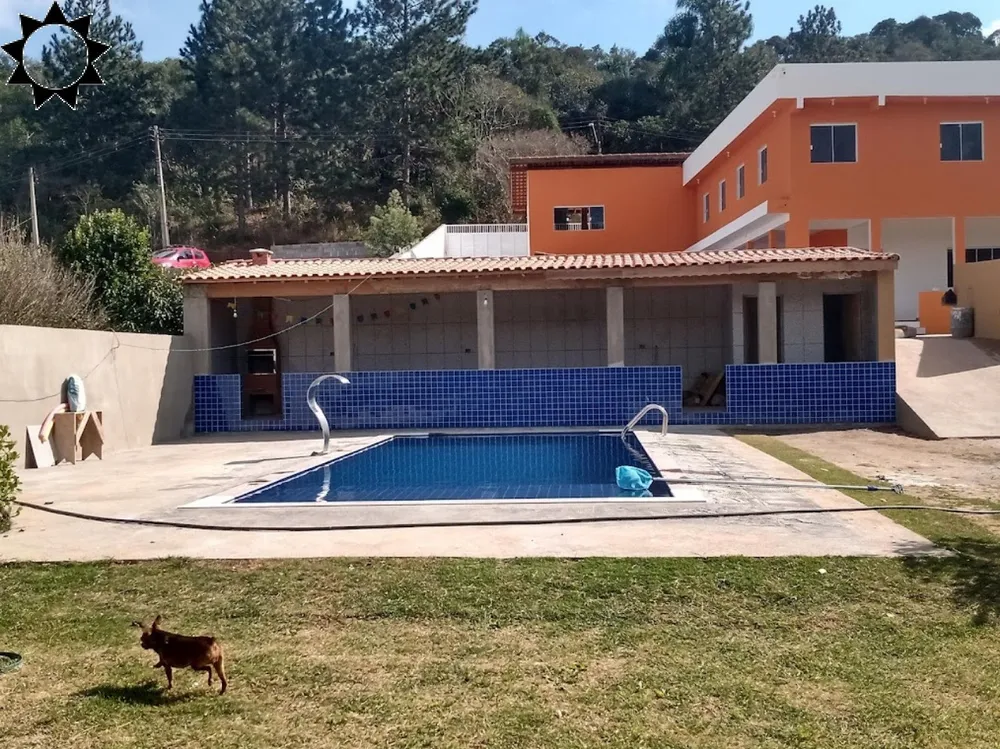 Sítio, 3 quartos, 2000 m² - Foto 1