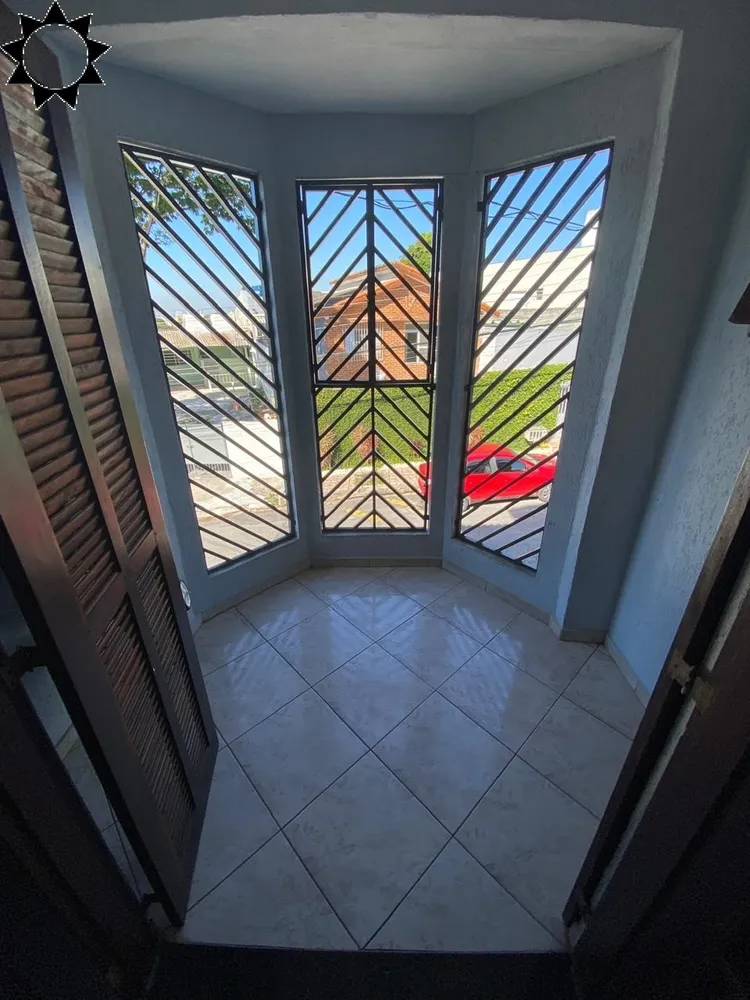 Casa, 3 quartos, 96 m² - Foto 4