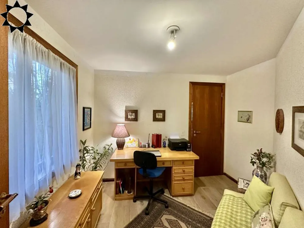 Casa, 4 quartos, 470 m² - Foto 1