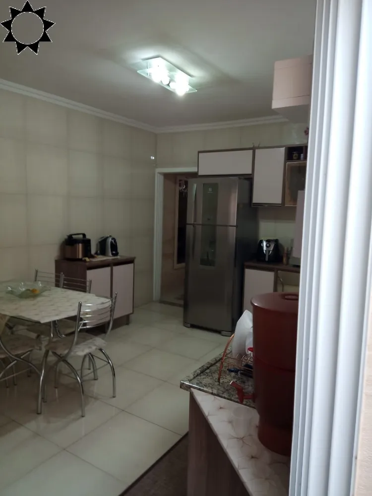 Casa, 2 quartos, 150 m² - Foto 1