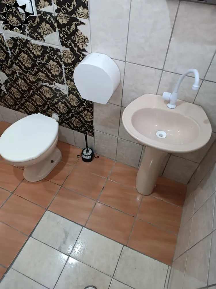Casa, 6 quartos, 160 m² - Foto 1