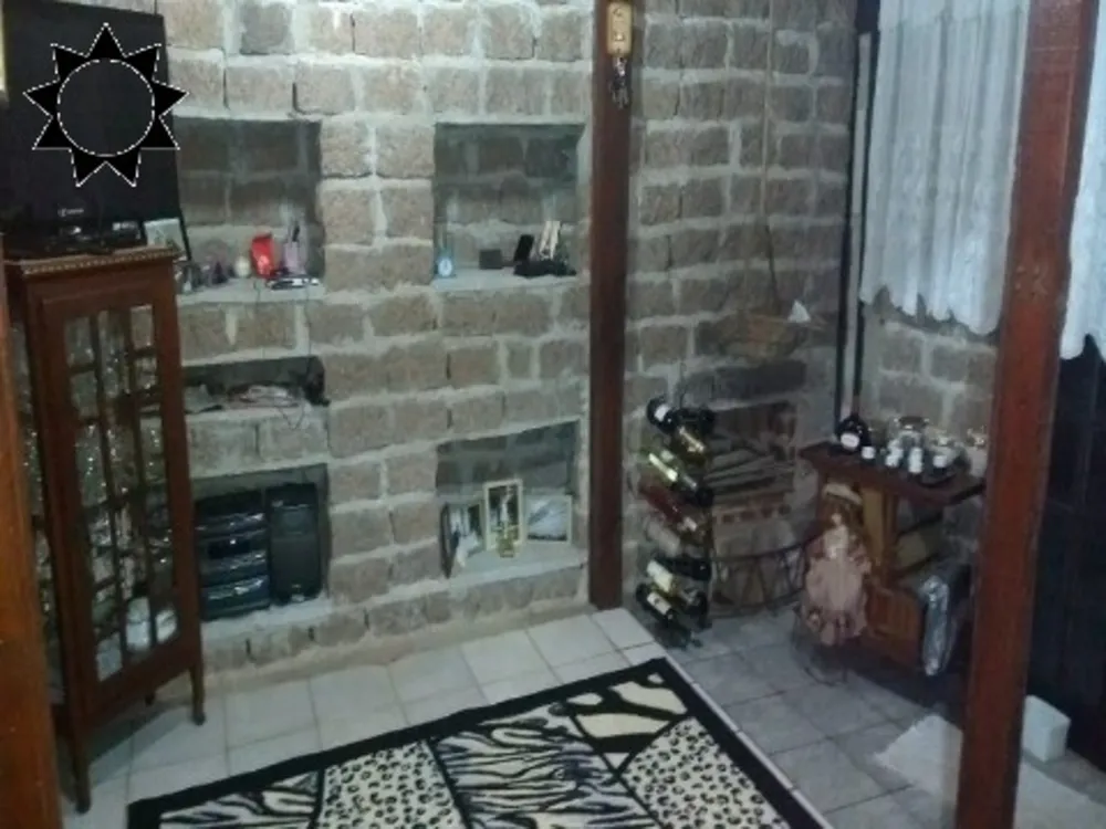 Casa, 2 quartos, 127 m² - Foto 1