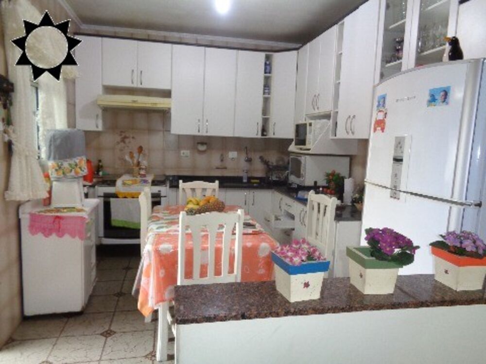 Casa à venda com 3 quartos, 350m² - Foto 8
