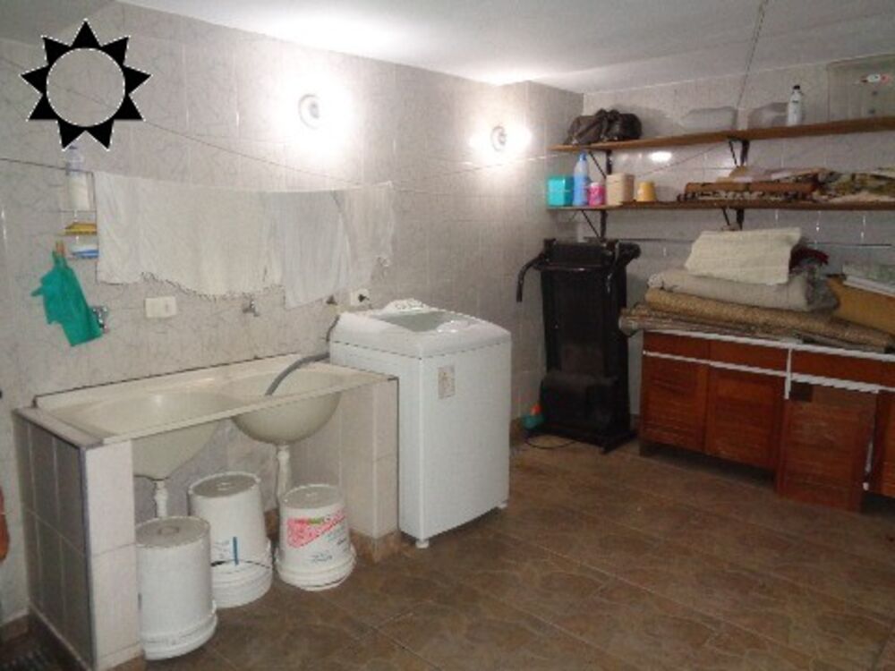 Casa à venda com 3 quartos, 350m² - Foto 12