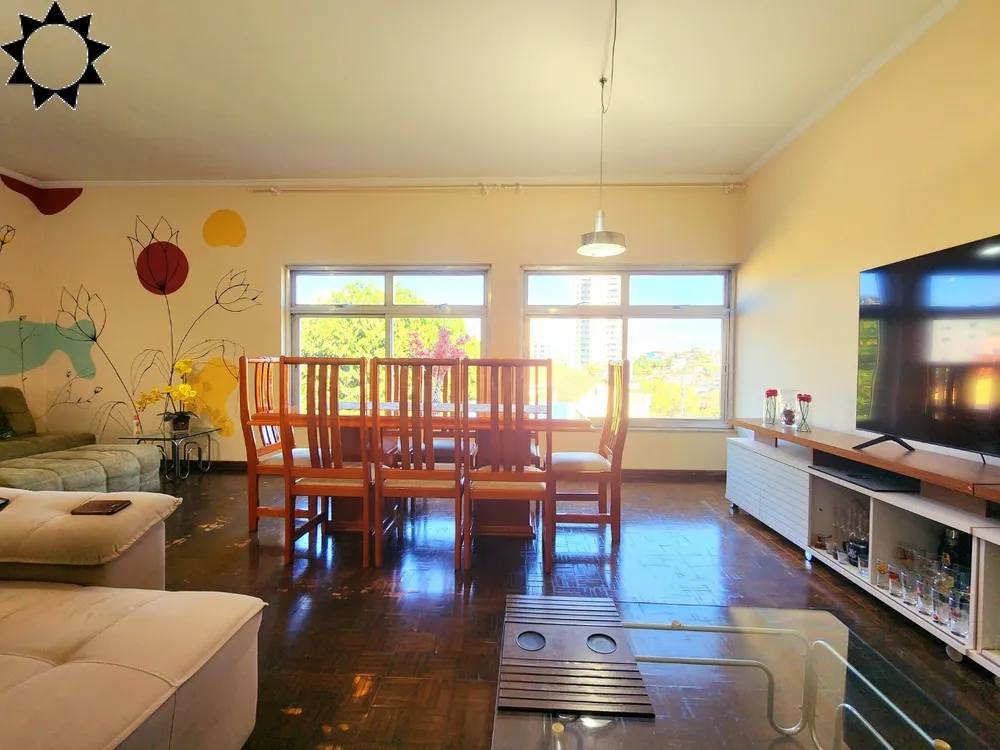 Casa, 3 quartos, 257 m² - Foto 1