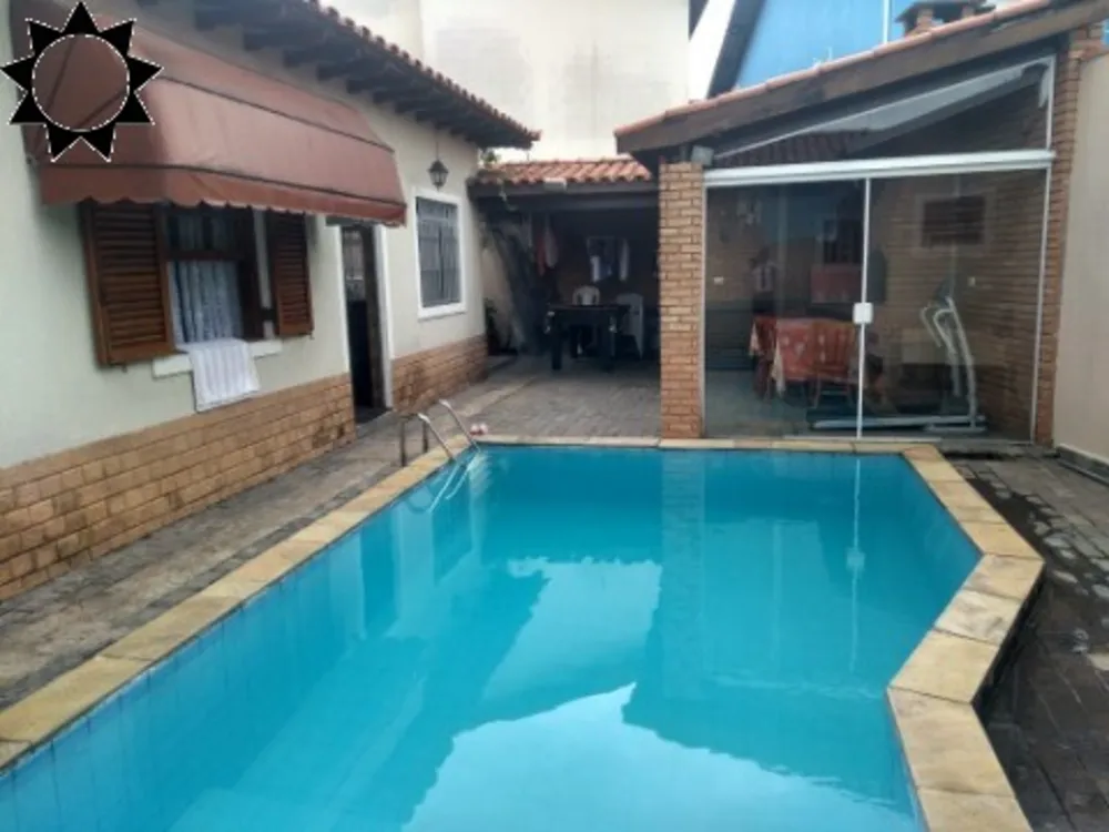 Casa, 3 quartos, 240 m² - Foto 3