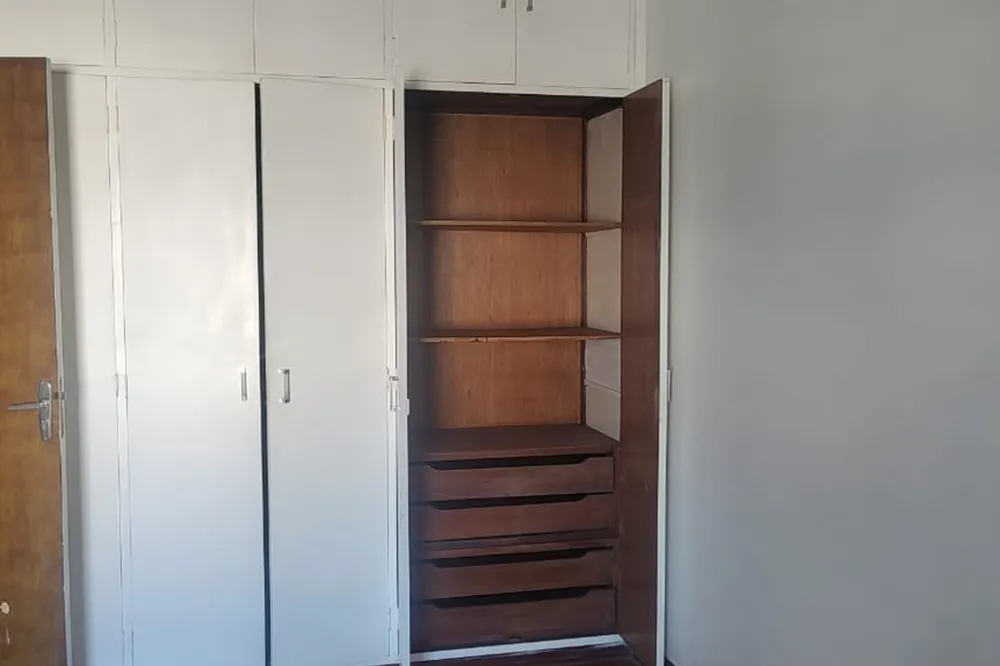 Casa, 4 quartos, 220 m² - Foto 4