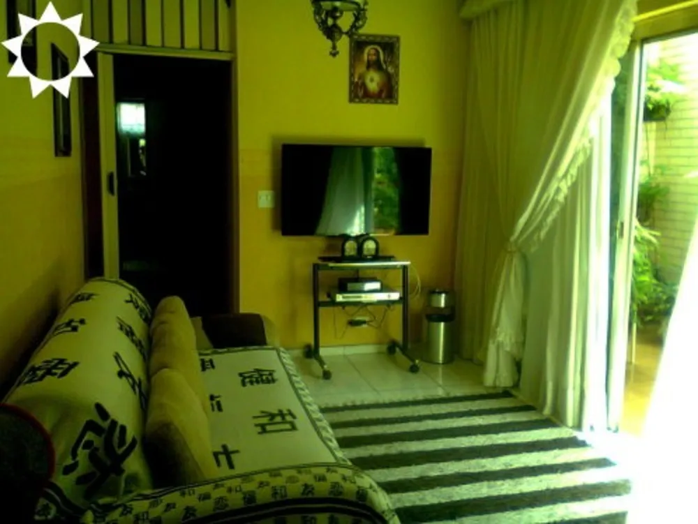 Casa, 3 quartos, 262 m² - Foto 1