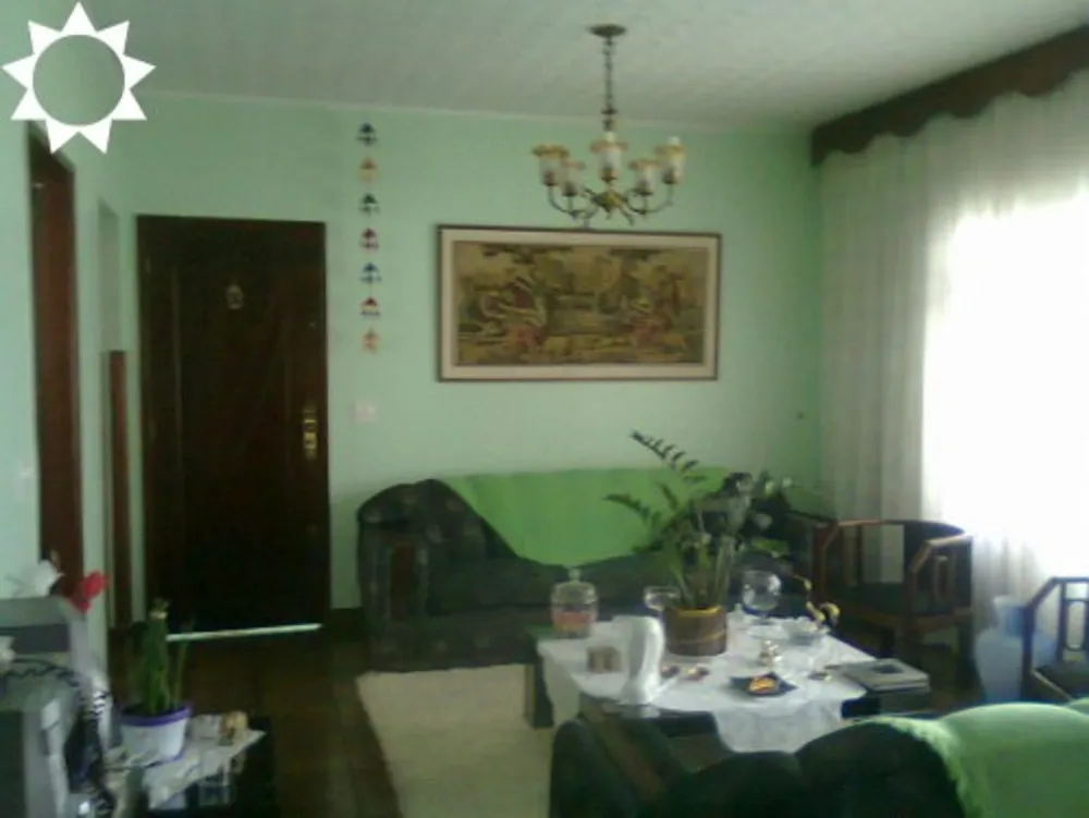 Casa, 3 quartos, 262 m² - Foto 1