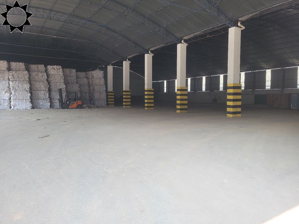 Depósito-Galpão, 3400 m² - Foto 2