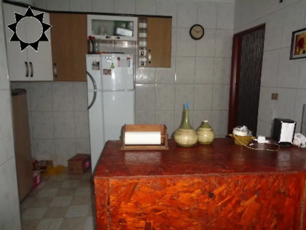 Casa, 3 quartos, 247 m² - Foto 1