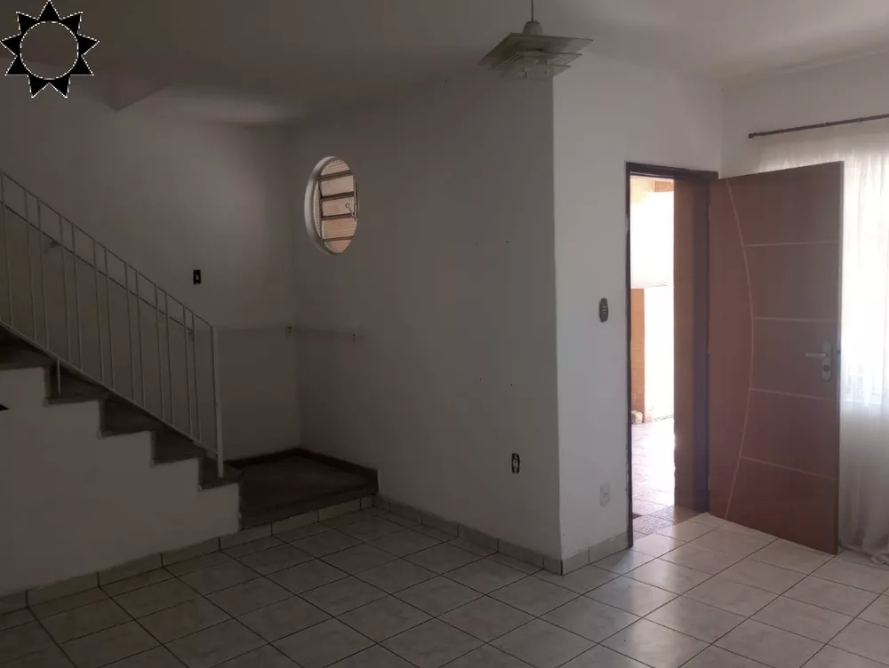 Casa, 3 quartos, 200 m² - Foto 11