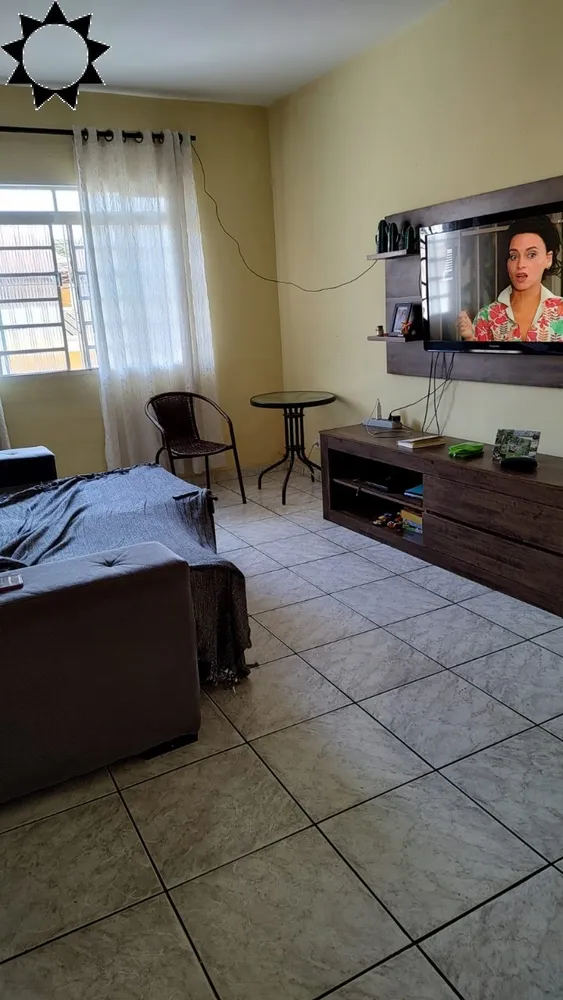 Casa, 4 quartos, 250 m² - Foto 1