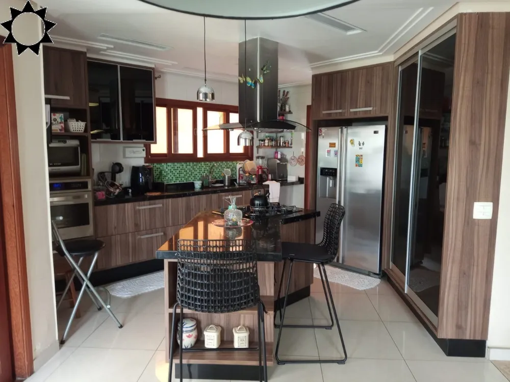 Casa, 4 quartos, 300 m² - Foto 9